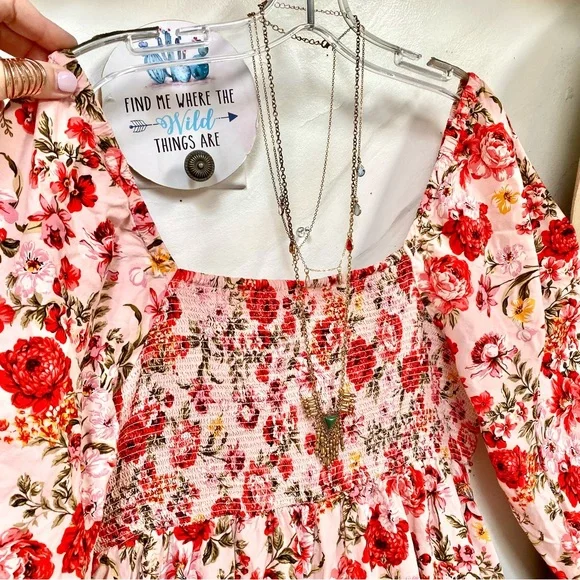 Ballon sleeves prairie floral boho dress w shabby chic country feel - Picture 10 of 11